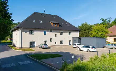 Pronájem bytu 1+kk 35 m²