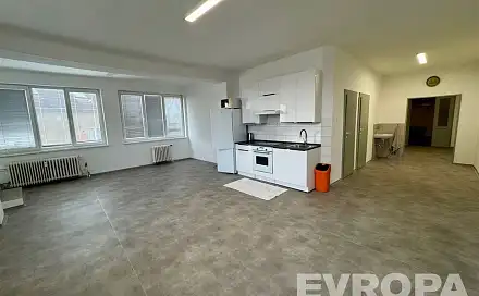 Pronájem bytu 5+kk 188 m², Jungmannova, Přeštice, okres Plzeň-Jih