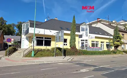 Pronájem obchodních prostor 24 m², Kozelkova, Chlumec nad Cidlinou - Chlumec nad Cidlinou IV, okres Hradec Králové