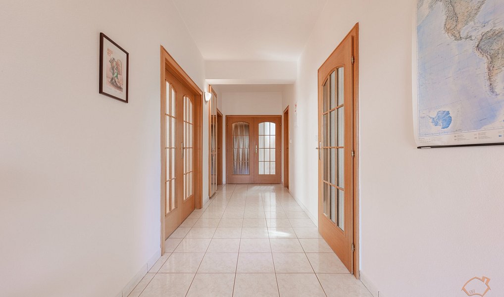 Prodej domu 470 m² s pozemkem 929 m², Luhačovice – náhled fotky 15