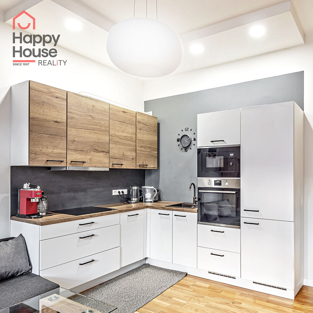 Pronájem bytu 2+kk 42 m² – fotografie 3