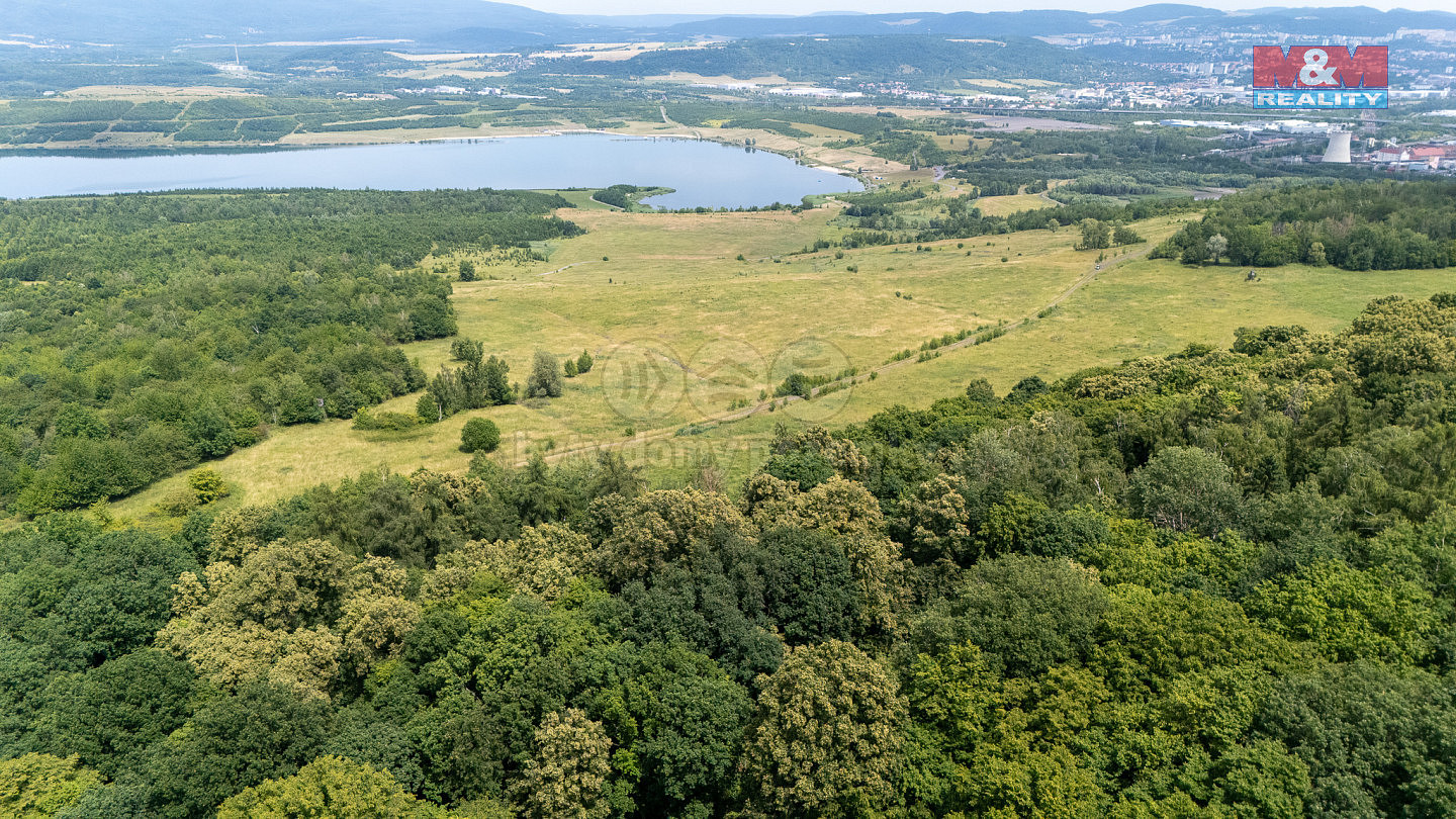 Prodej louky 185 572 m² — photo 2