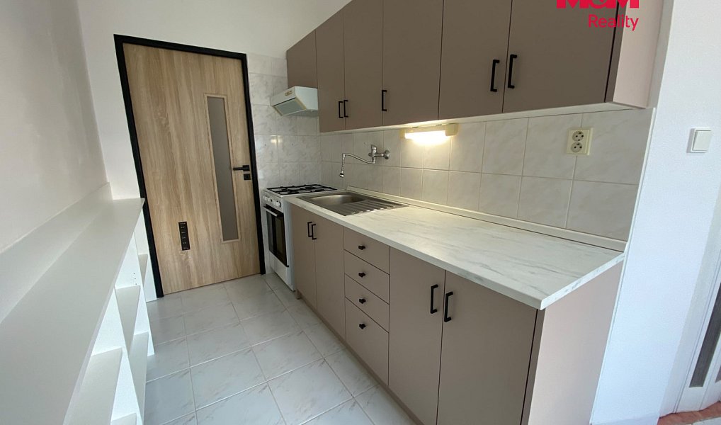 Pronájem bytu 2+1 54 m², Olomouc – náhled fotky 2