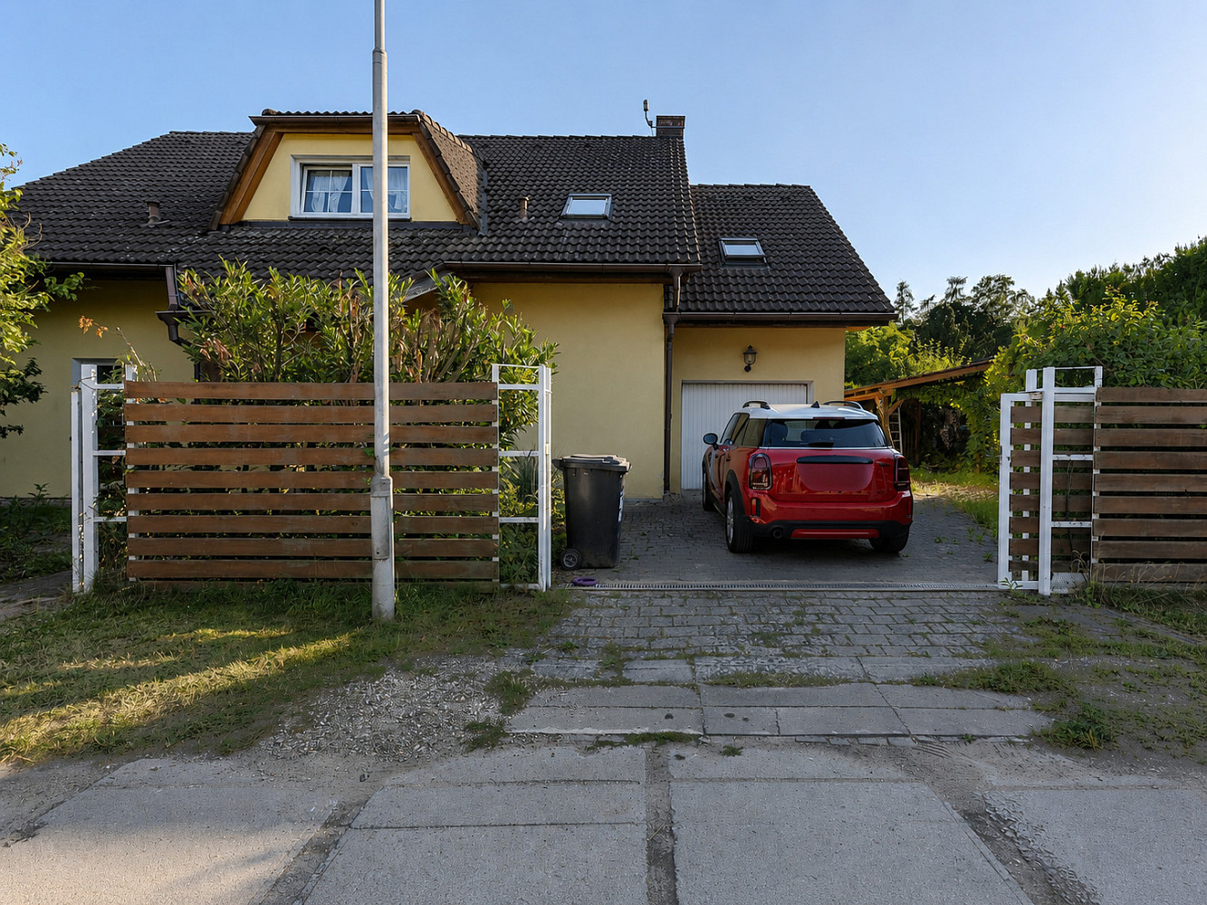 Prodej domu 187 m² s pozemkem 859 m²
