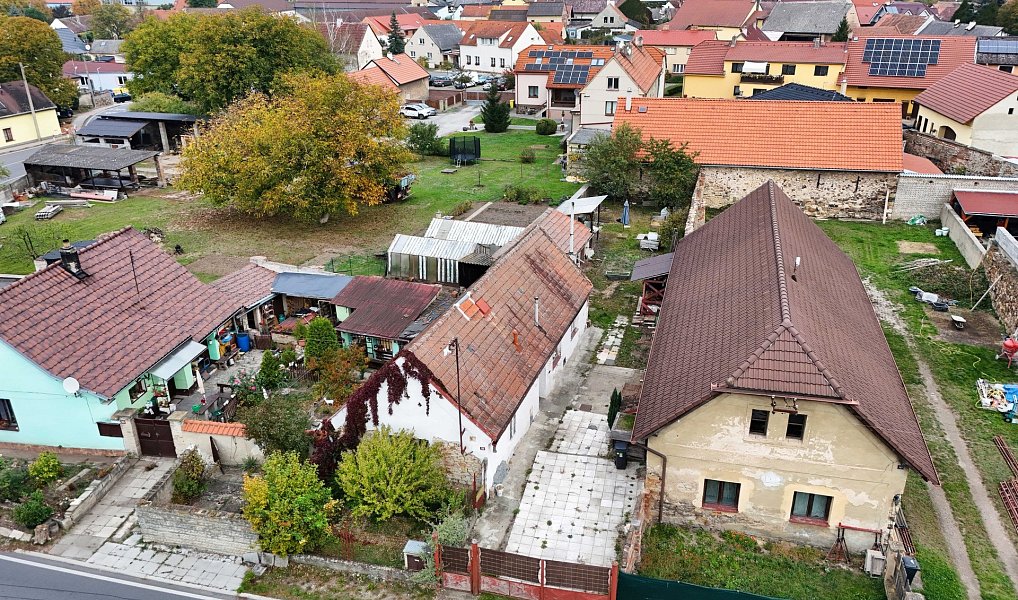 Prodej domu 90 m² s pozemkem 378 m², Hýskov – náhled fotky 2