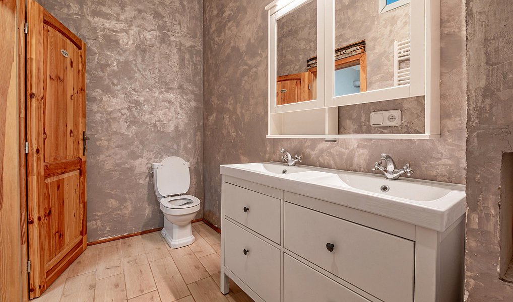 Prodej domu 240 m² s pozemkem 354 m², Švihov – náhled fotky 5