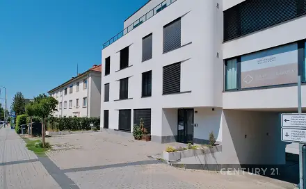 Pronájem komerčního objektu (jiného typu) 12 m², Štefánikova, Zlín