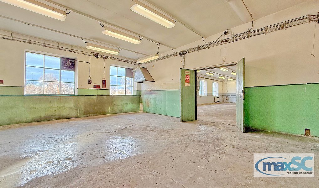 Pronájem výrobních prostor 533 m², Moravany – náhled fotky 24