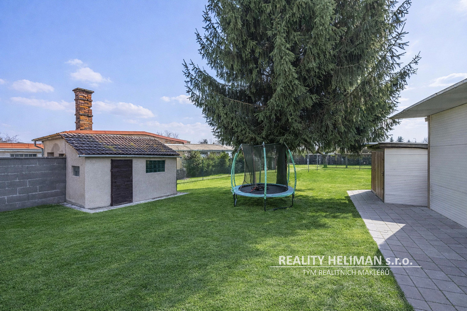 Prodej domu 98 m² s pozemkem 903 m² - Mehr