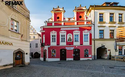 Prodej nájemního domu, činžáku 266 m², Žižkovo nám., Tábor