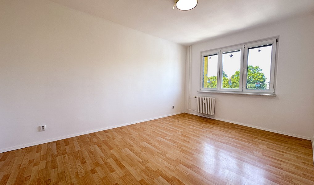 Pronájem bytu 2+1 55 m², Karviná – náhled fotky 3
