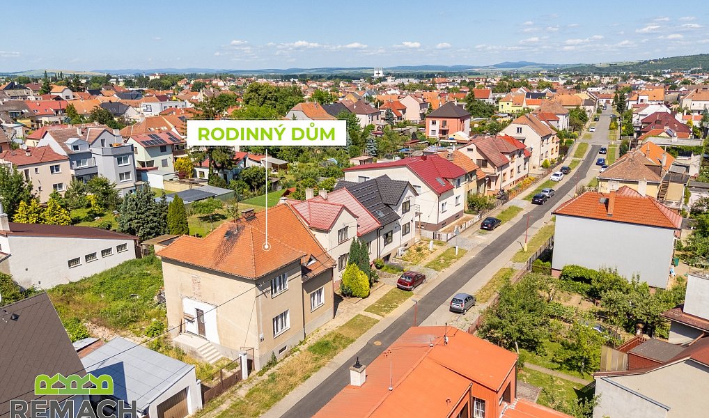 Prodej domu 148 m² s pozemkem 434 m², Staré Město – náhled fotky 24