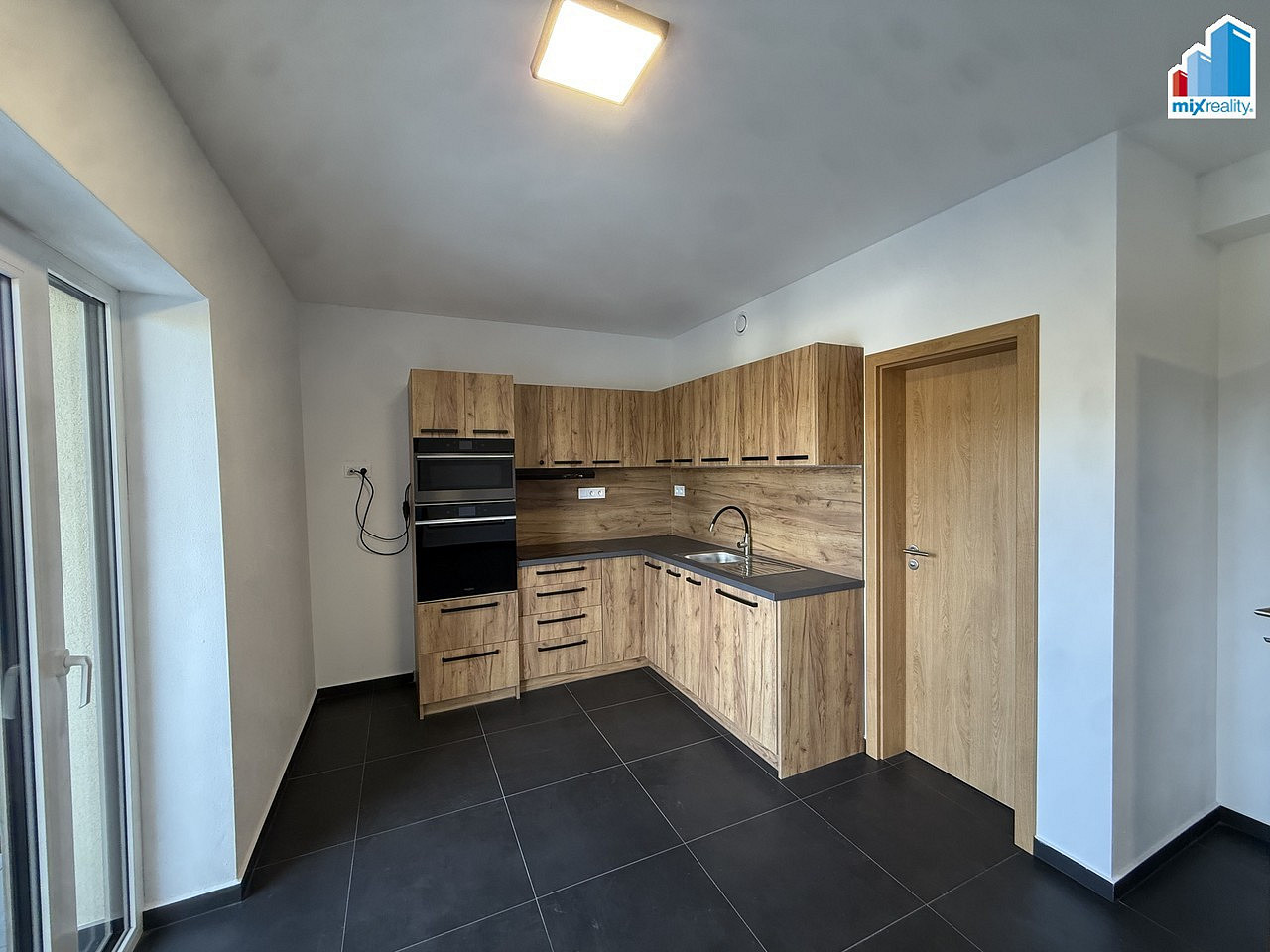 Pronájem bytu 2+kk 55 m² — photo 3