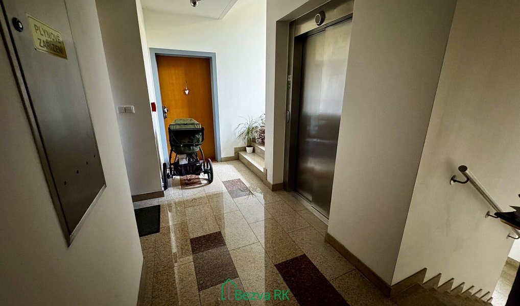 Prodej bytu 3+kk 71 m², Praha – náhled fotky 21