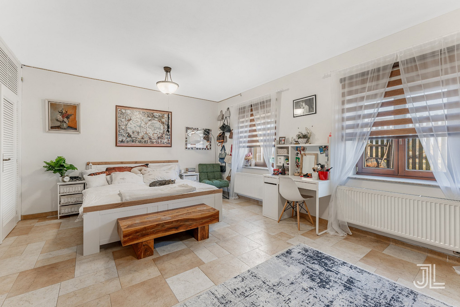 Prodej domu 355 m² s pozemkem 648 m² – fotografie 2