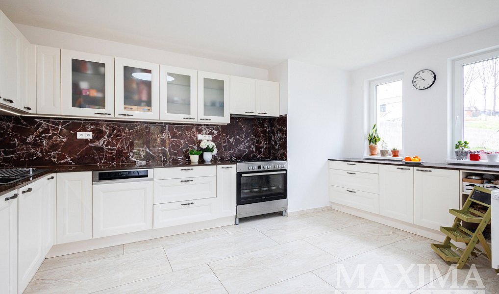 Prodej domu 220 m² s pozemkem 1 315 m², Mnichovice – náhled fotky 16