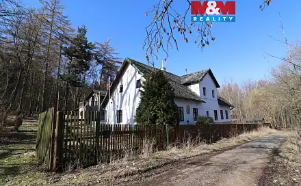 Prodej domu 240 m² s pozemkem 1 471 m², Žalany - Černčice, okres Teplice
