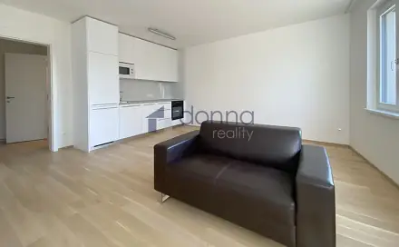 Pronájem bytu 1+kk 39 m²