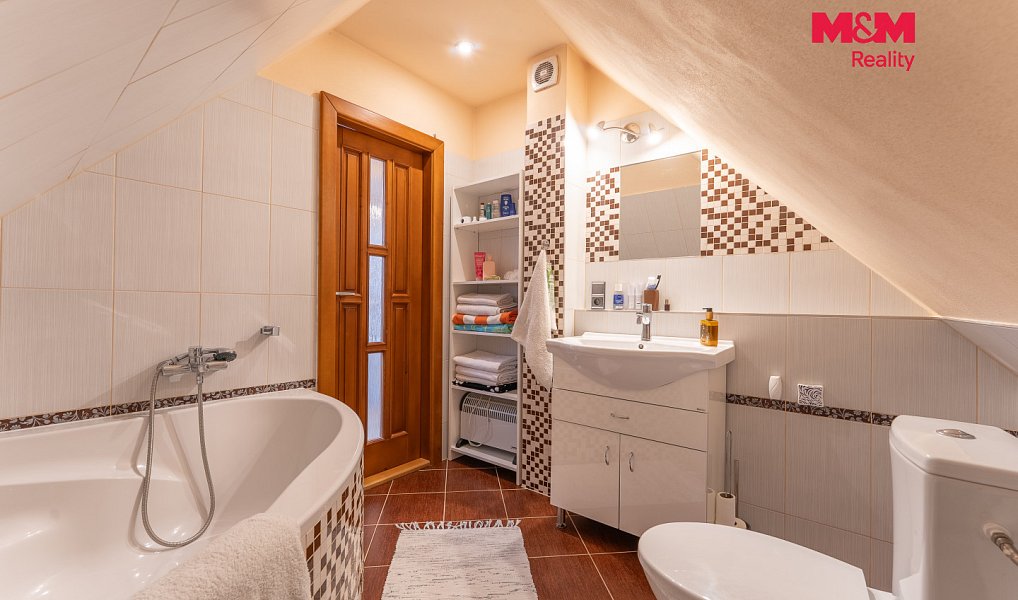 Prodej domu 184 m² s pozemkem 802 m², Kamenný Přívoz – náhled fotky 15