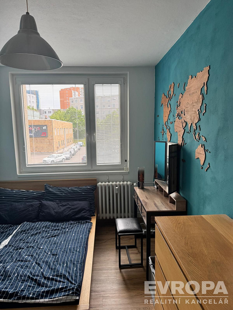 Pronájem bytu 2+kk 43 m² — photo 3