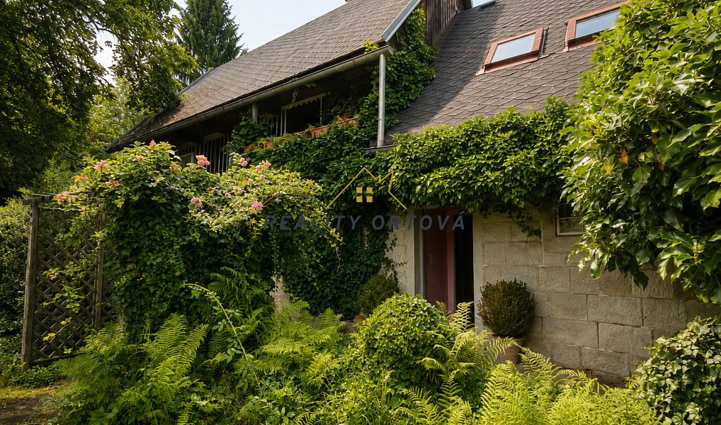 Prodej domu 180 m² s pozemkem 1 830 m², Valkeřice – náhled fotky 3