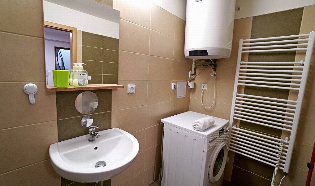 Prodej komerčního objektu (jiného typu) 52 m², Lednice – náhled fotky 9
