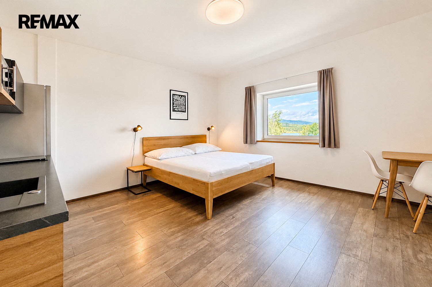 Prodej bytu 1+kk 28 m² – fotografie 2