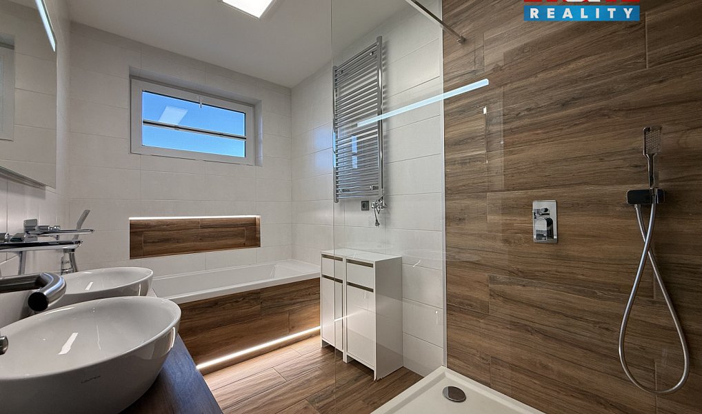 Prodej domu 105 m² s pozemkem 671 m², Rychvald – náhled fotky 10