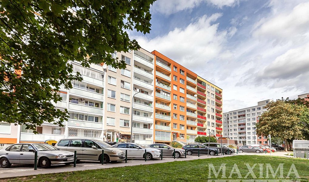 Prodej bytu 3+1 77 m², Praha – náhled fotky 25