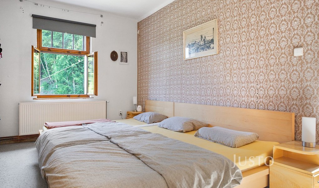 Prodej domu 336 m² s pozemkem 1 978 m², Železný Brod – náhled fotky 9
