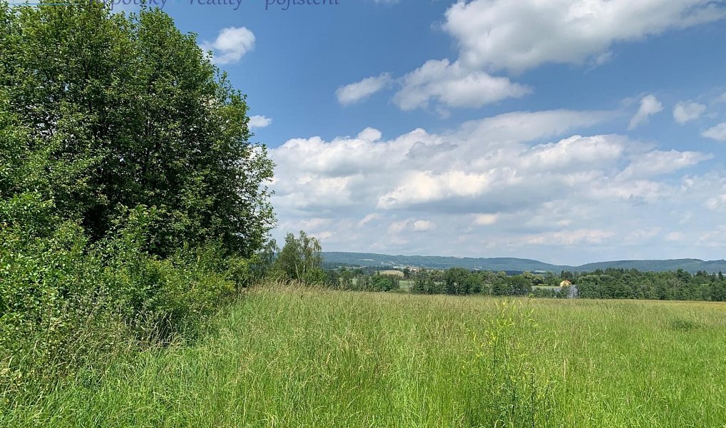 Prodej stavebního pozemku 3 579 m², Liběšice – náhled fotky 4
