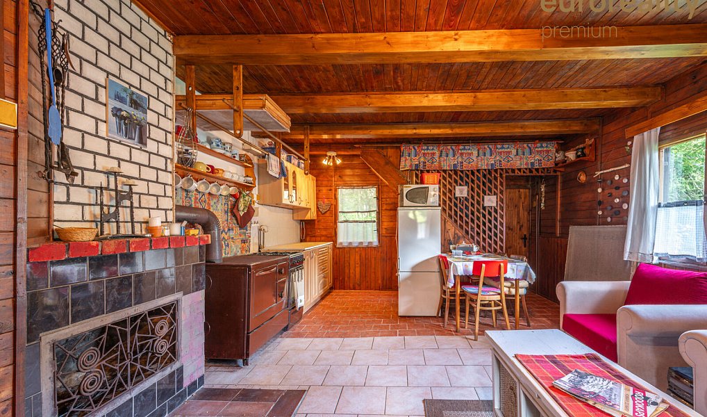 Prodej chaty/chalupy 136 m² s pozemkem 75 m², Černošín – náhled fotky 3