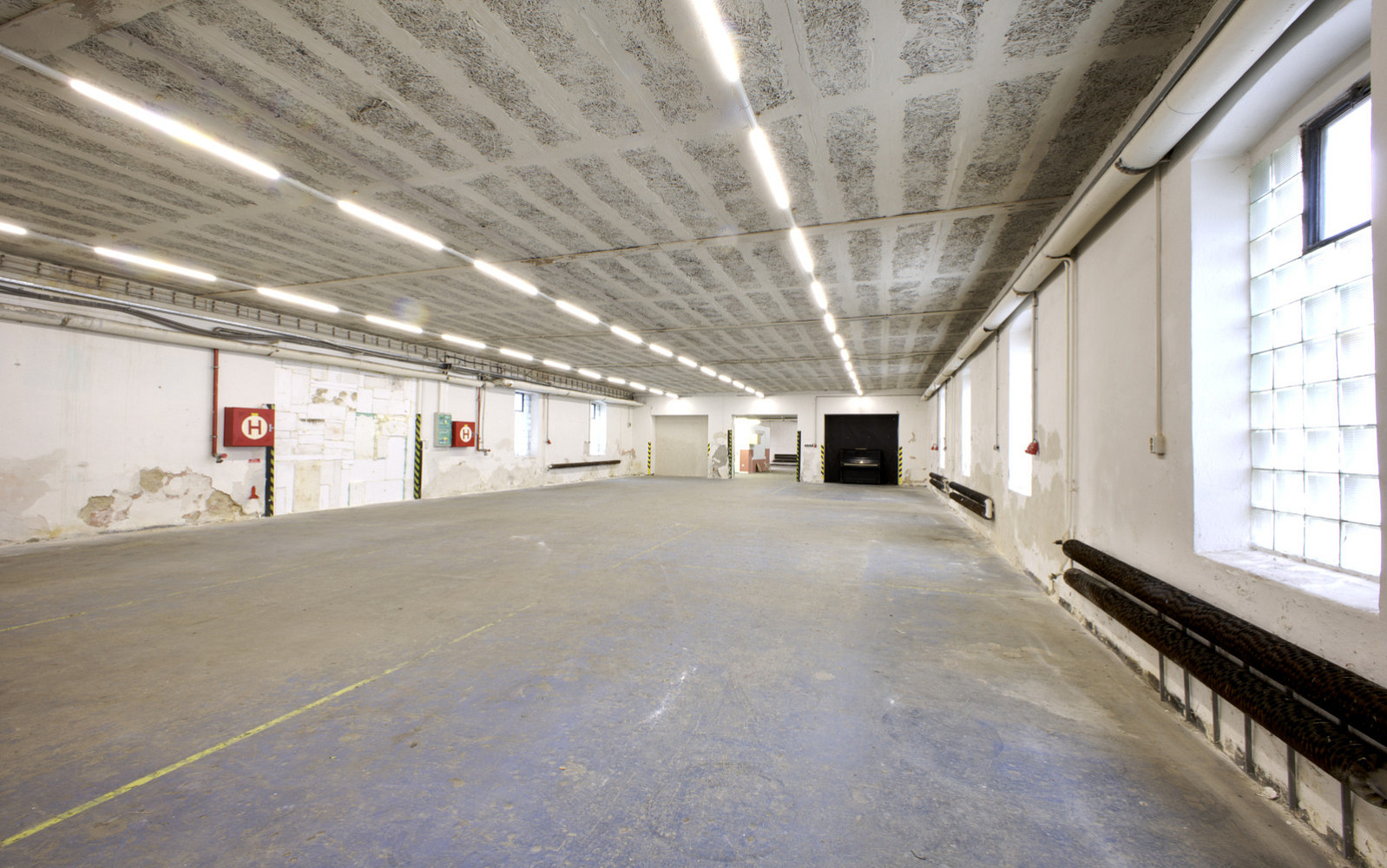 Pronájem skladovacích prostor 263 m² – fotografie 3