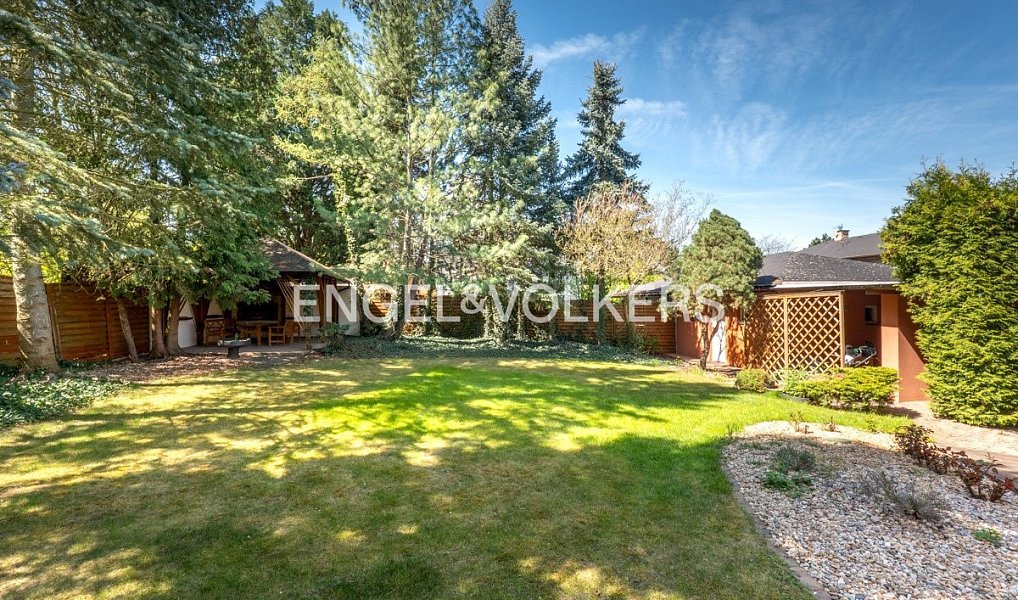 Prodej domu 463 m² s pozemkem 1 277 m², Přezletice – náhled fotky 19