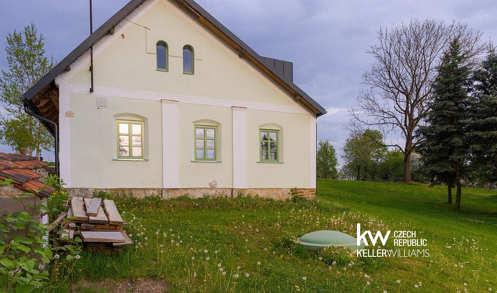 Prodej domu 271 m² s pozemkem 3 312 m², Křeč – náhled fotky 32