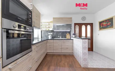 Prodej domu 190 m² s pozemkem 6 059 m², Horní Loučky, okres Brno-venkov