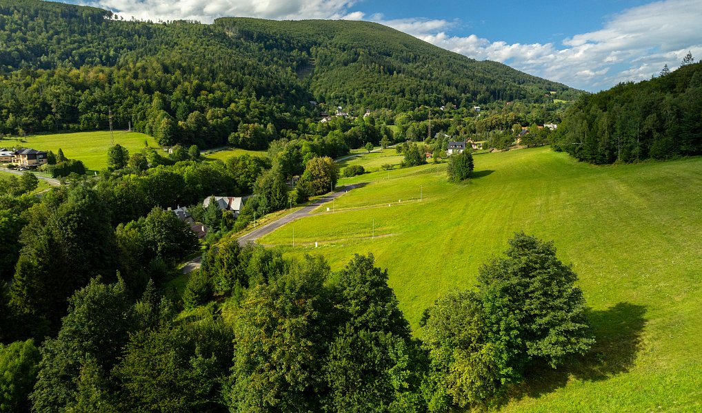 Prodej stavebního pozemku 1 066 m², Rožnov pod Radhoštěm – náhled fotky 8