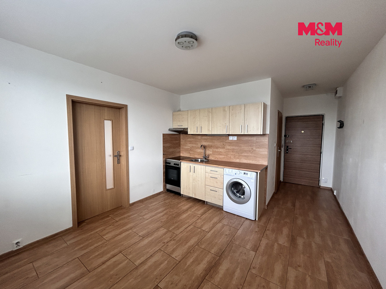 Pronájem bytu 1+1 35 m² – fotografie 2