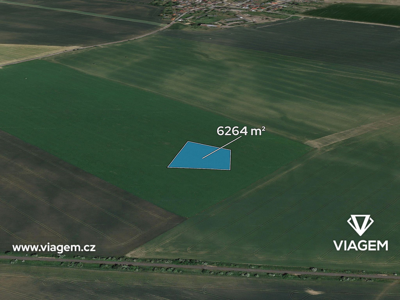 Prodej pole 1 044 m²