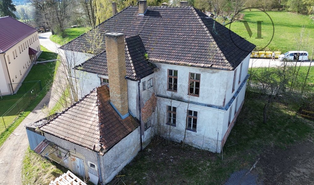 Prodej chaty/chalupy 617 m² s pozemkem 831 m², Benešov nad Černou – náhled fotky 25