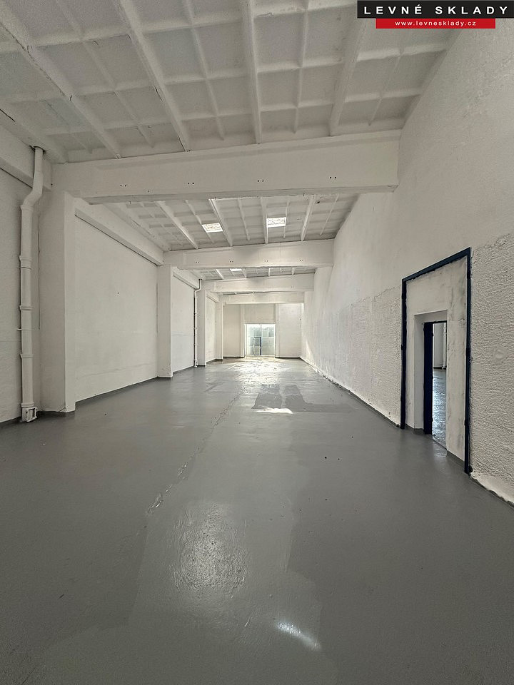 Pronájem skladovacích prostor 450 m² – další