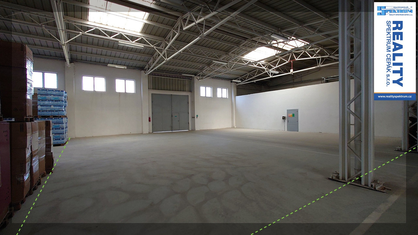 Pronájem skladovacích prostor 319 m²