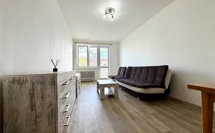 Pronájem bytu 2+1 50 m², Hornická, Tachov