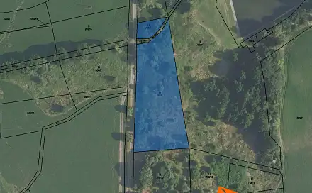 Prodej komerčního pozemku 773 m², Hluboš, okres Příbram