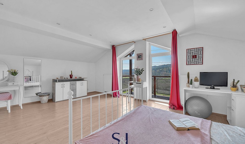 Prodej domu 363 m² s pozemkem 2 239 m², Turnov – náhled fotky 24