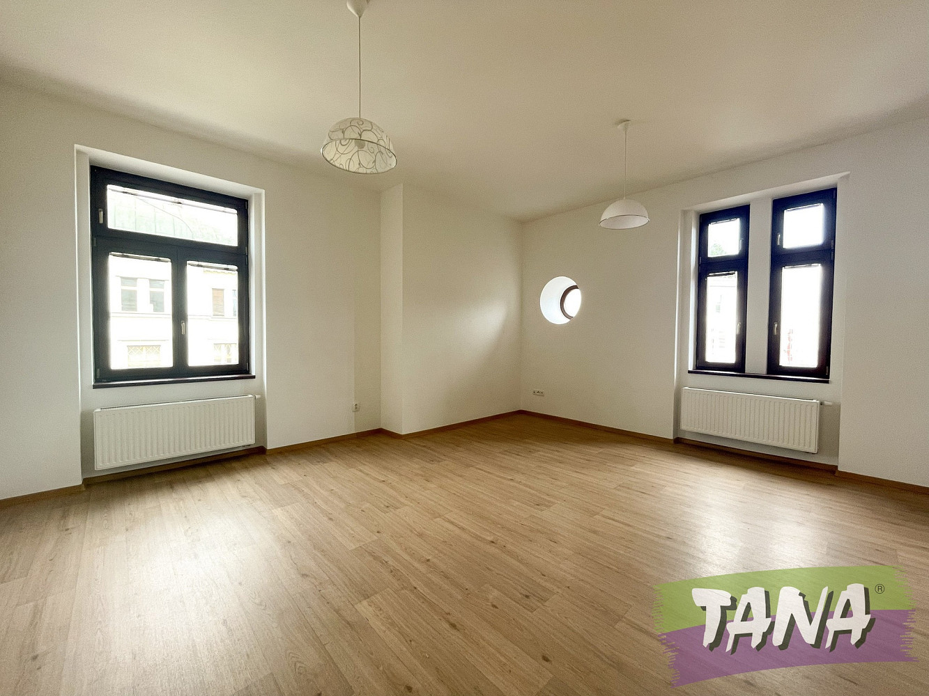 Pronájem bytu 1+kk 42 m² — photo 2