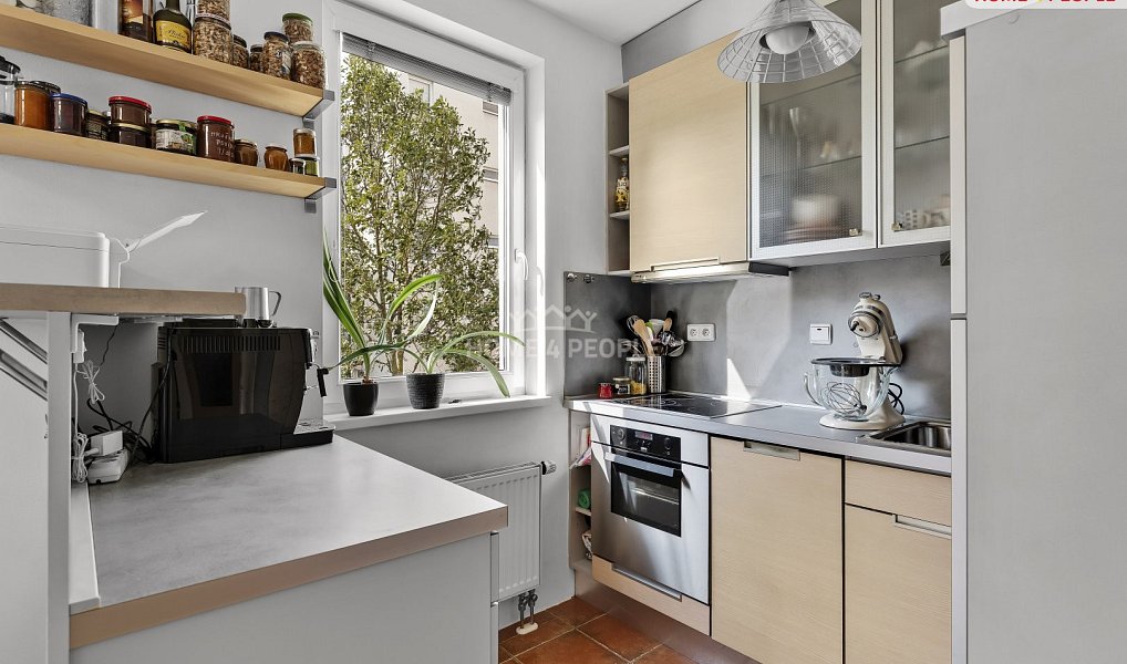 Prodej bytu 2+kk 48 m², Praha – náhled fotky 8