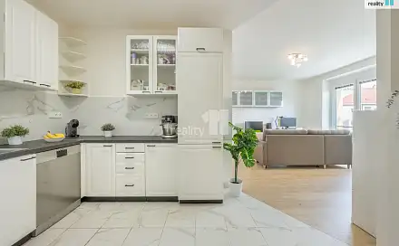 Prodej bytu 2+kk 51 m², Sedlčanská, Praha 4 - Michle