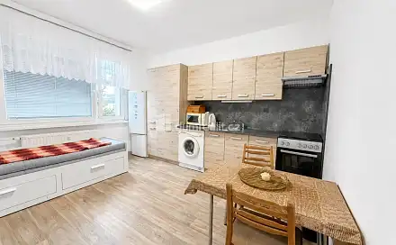 Pronájem bytu 1+1 34 m², Peškova, Ústí nad Labem - Mojžíř