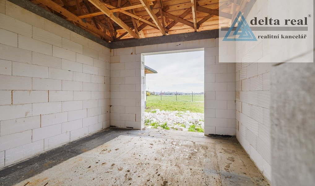 Prodej domu 221 m² s pozemkem 910 m², Loštice – náhled fotky 30